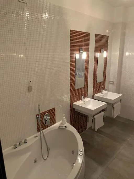 Appartement Splendido Appartamento Corsico Italië